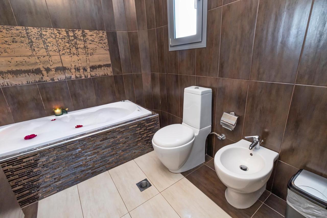 Nefeli & Dina Villas By Diomedes Group Néa Mudaniá Kültér fotó